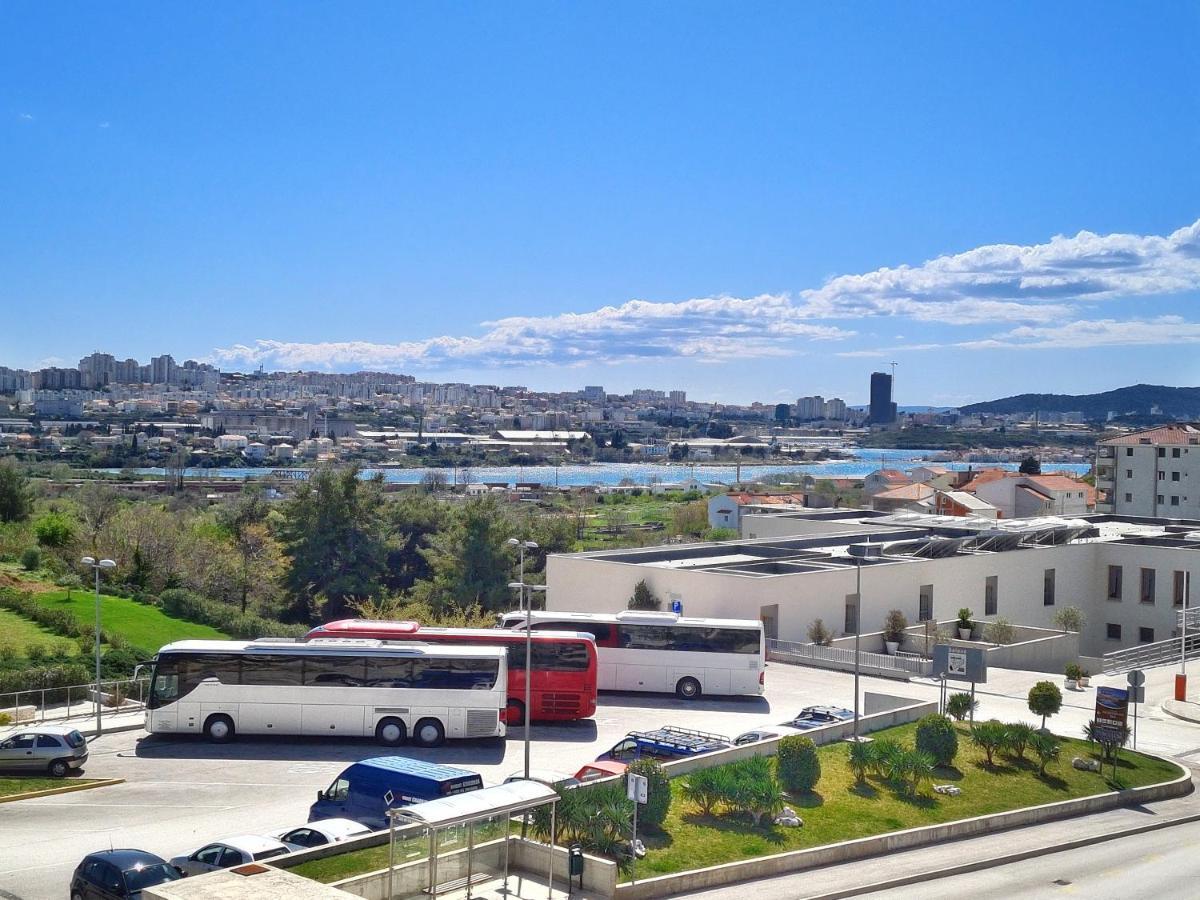 Luxury Apartment Salona מראה חיצוני תמונה