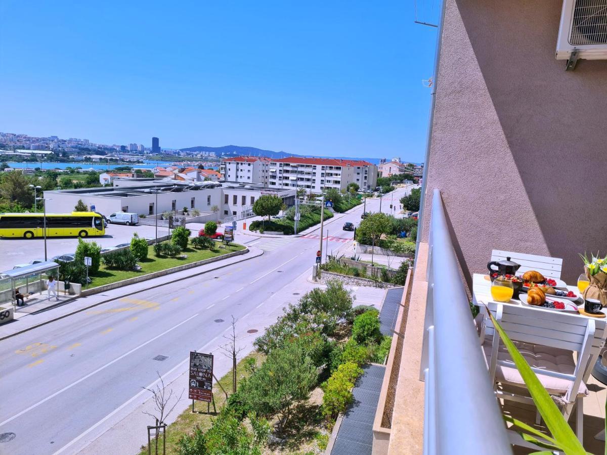 Luxury Apartment Salona מראה חיצוני תמונה